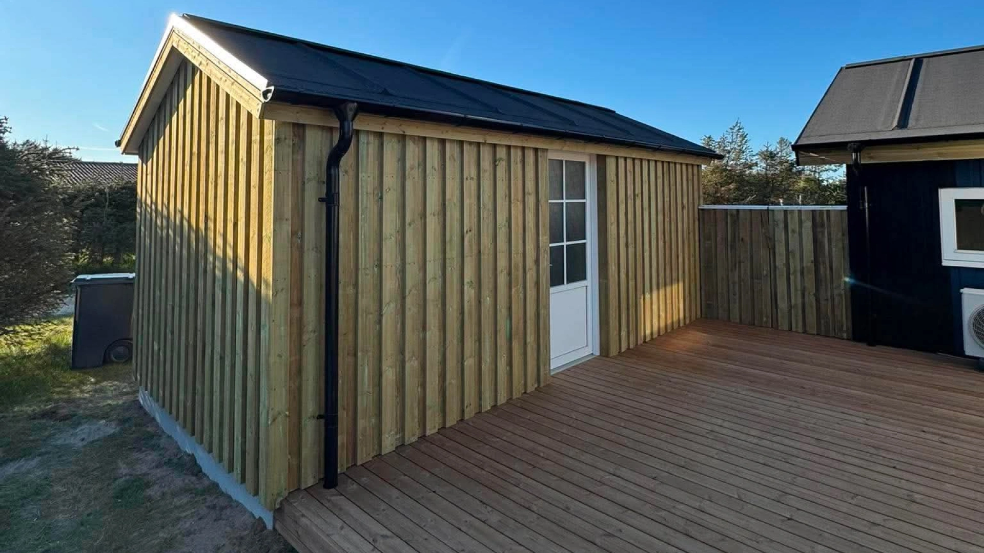 Terrasse i Løkken lavet af Tømrerne Krogh og Porsgaard